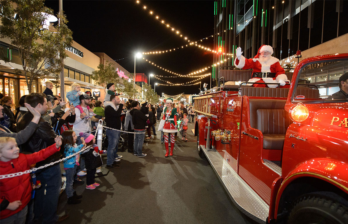 Downtown Summerlin Holiday Parade from 10 Reasons to Visit Las Vegas